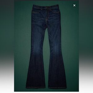 Aerie High Rise Flare Jeans in Dark Wash - Size 6 Regular
